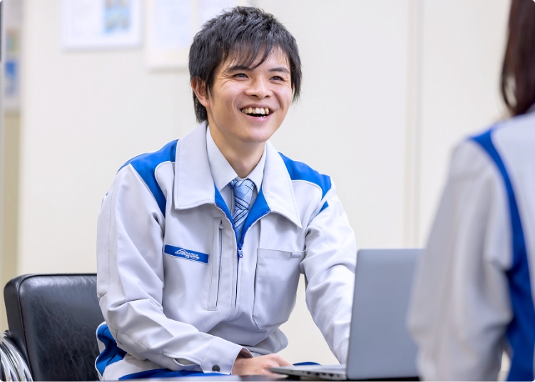 入社を決めた理由、現在のお仕事は？